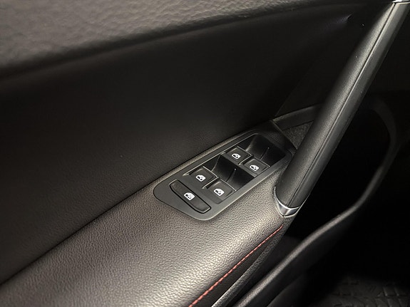 Volkswagen Golf I 21 of 29