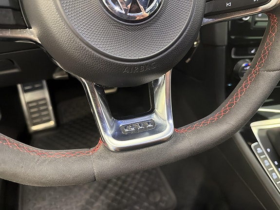 Volkswagen Golf I 18 of 29