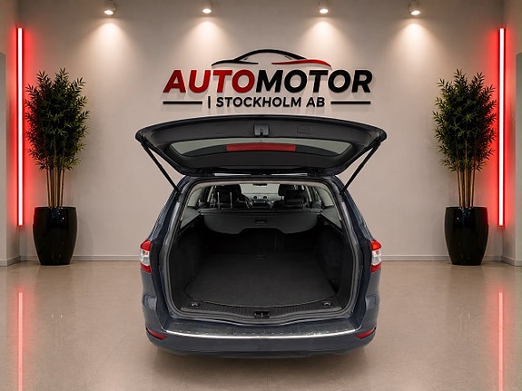 Ford Mondeo 12 of 13