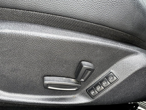 Ford Mondeo 11 of 13