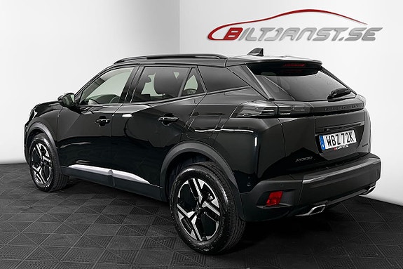 Peugeot 2008 3 of 5