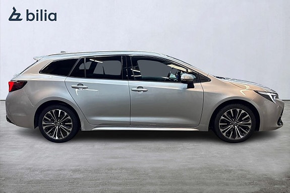 Toyota Corolla 18 of 21