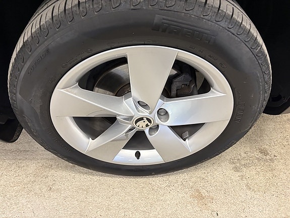 Skoda Karoq 4 of 5