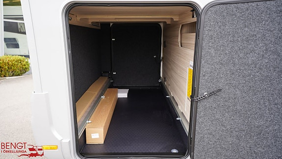 Adria Compact DL 60Y | KAMPANJ - Fiat MultiJet3 140HP (103kW) 35L 4 of 21