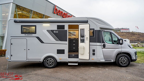 Adria Coral 670 DL 60Y | KAMPANJ - Fiat MultiJet3 140HP (103kW) HD 35L 5 of 21
