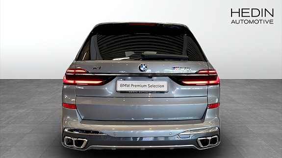 BMW X7 7 of 13