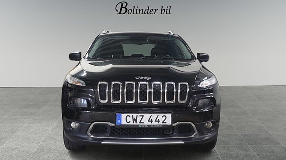 Jeep Cherokee 2 of 17