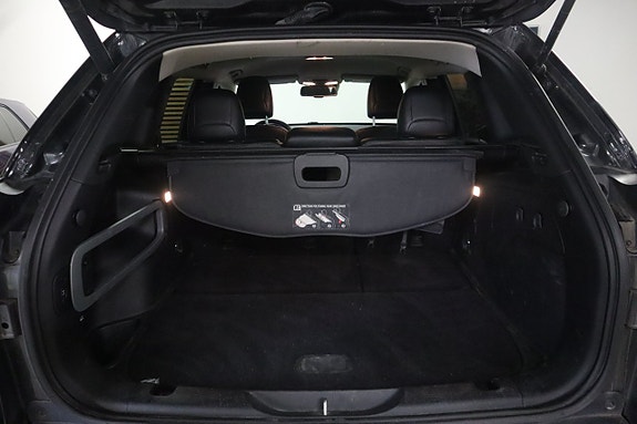 Jeep Cherokee 11 of 17