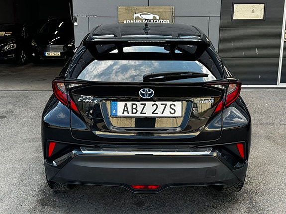 Toyota C-HR 7 of 20