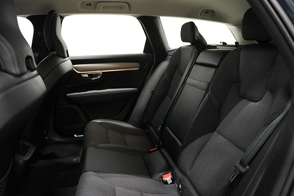 Volvo V90 21 of 25