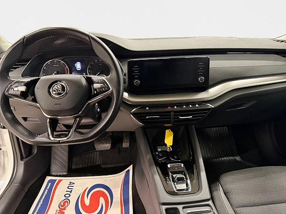 Skoda Octavia 10 of 15