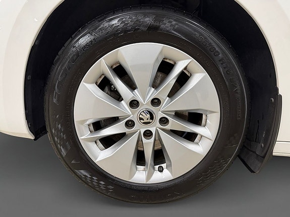 Skoda Octavia 14 of 15