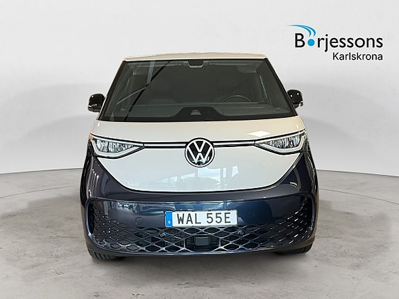 Volkswagen ID. Buzz 4 of 17