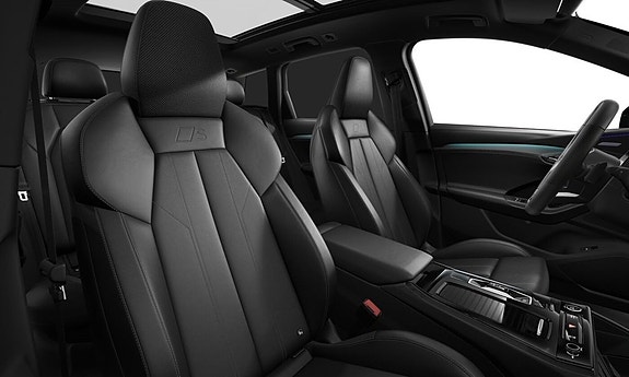 Audi Q6 e-tron 7 of 8