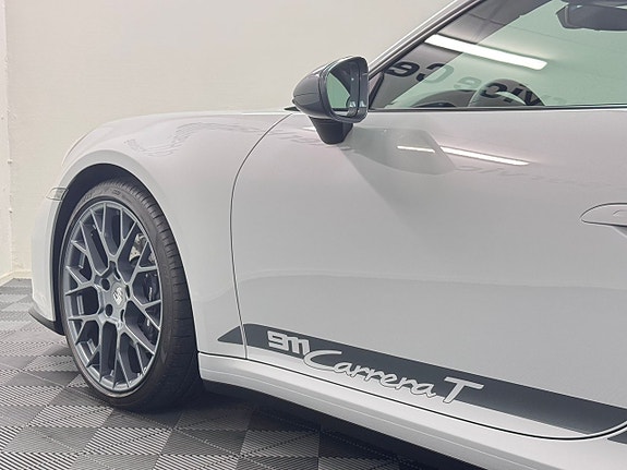 Porsche 911 Carrera T 22 of 22