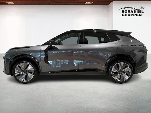 Lynk & Co 08 3 of 5