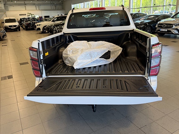 Isuzu D-max 5 of 5