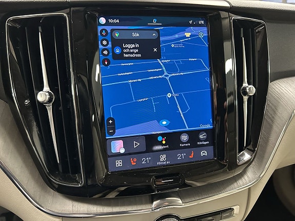 Volvo XC60 12 of 15