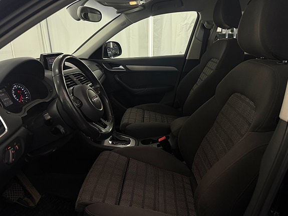 Audi Q3 10 of 16