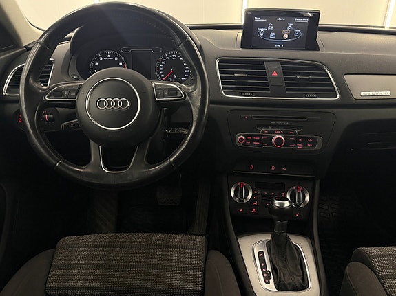 Audi Q3 6 of 16