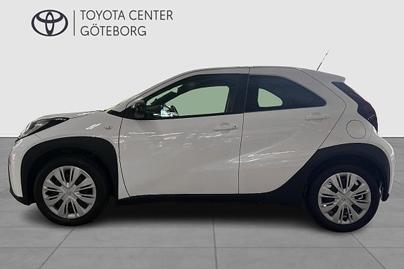 Toyota Aygo X 4 of 5