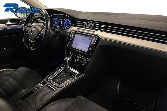Volkswagen Passat 5 of 5