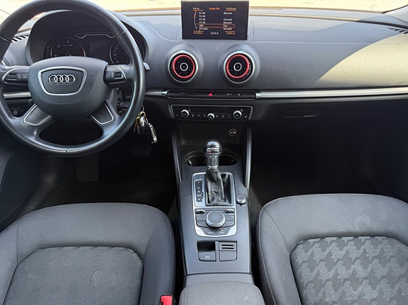 Audi A3 9 of 11