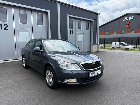 Skoda Octavia 3 of 5