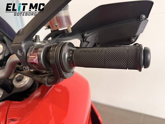 Ducati Multistrada 1200S 21 of 21