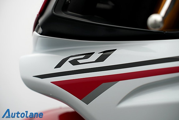 Yamaha YZF-R1* SVENSKSÅLD, ABS, TC, QUICK SHIFTER, 24 of 26