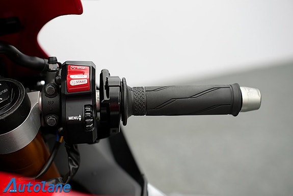 Yamaha YZF-R1* SVENSKSÅLD, ABS, TC, QUICK SHIFTER, 22 of 26