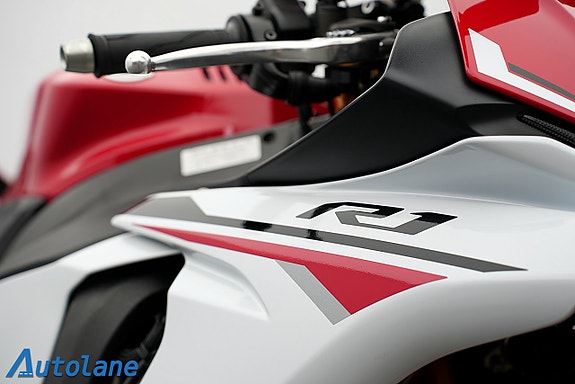 Yamaha YZF-R1* SVENSKSÅLD, ABS, TC, QUICK SHIFTER, 19 of 26