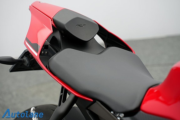Yamaha YZF-R1* SVENSKSÅLD, ABS, TC, QUICK SHIFTER, 17 of 26
