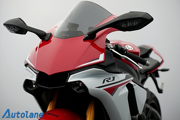 Yamaha YZF-R1* SVENSKSÅLD, ABS, TC, QUICK SHIFTER, 23 of 26