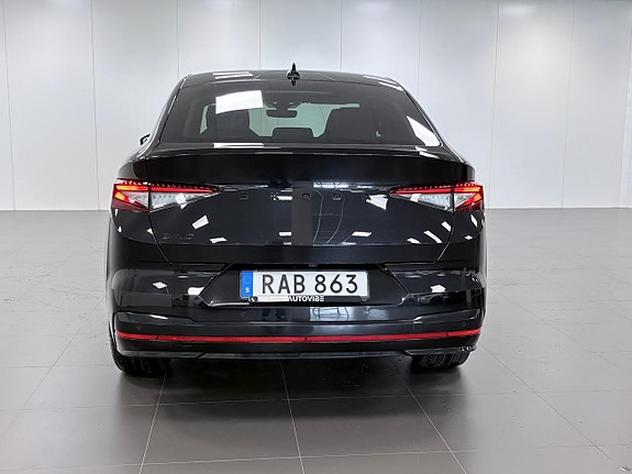 Skoda Enyaq Coupe RS 4 of 15