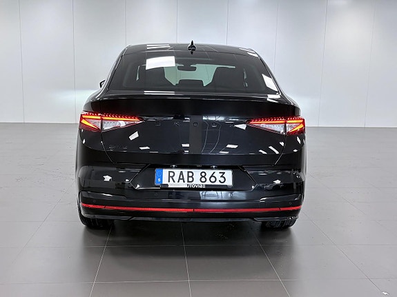 Skoda Enyaq Coupe RS 8 of 15
