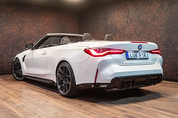 BMW M4 8 of 30