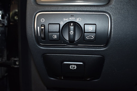 Volvo XC70 16 of 20
