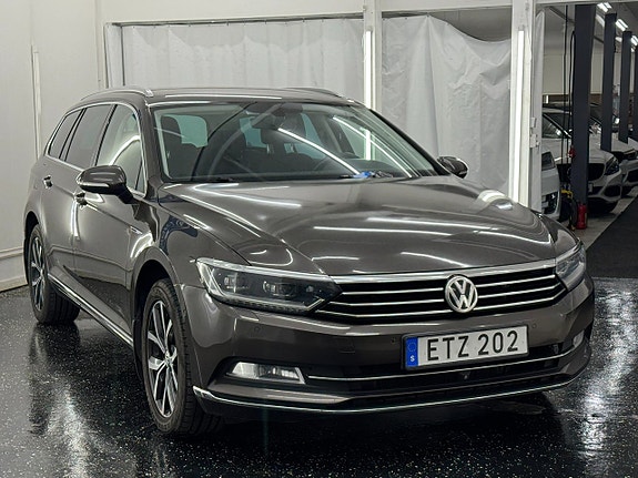Volkswagen Passat 3 of 5
