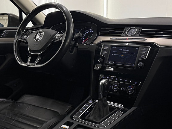 Volkswagen Passat 21 of 21