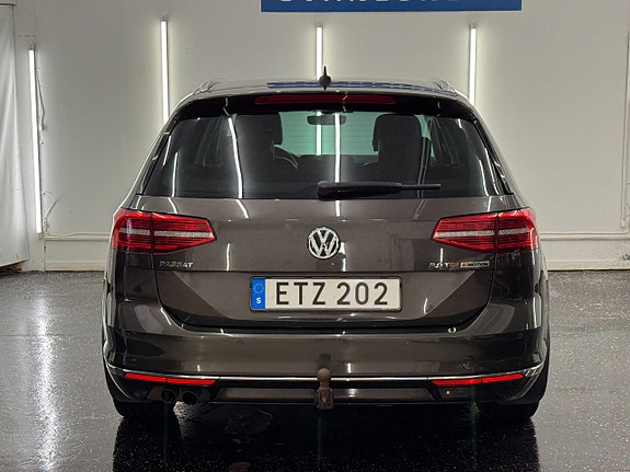 Volkswagen Passat 4 of 5