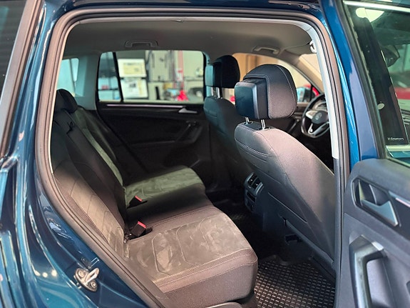 Volkswagen Tiguan 12 of 20