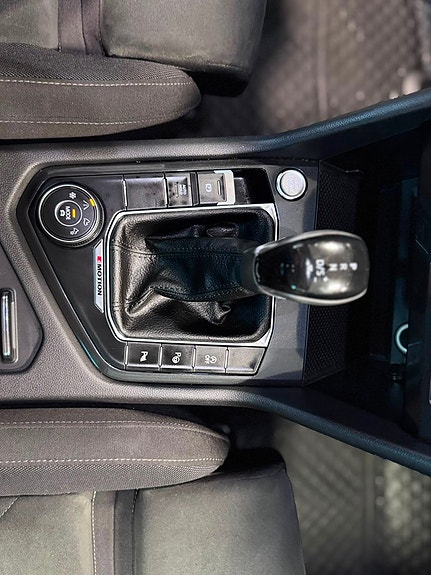 Volkswagen Tiguan 15 of 20