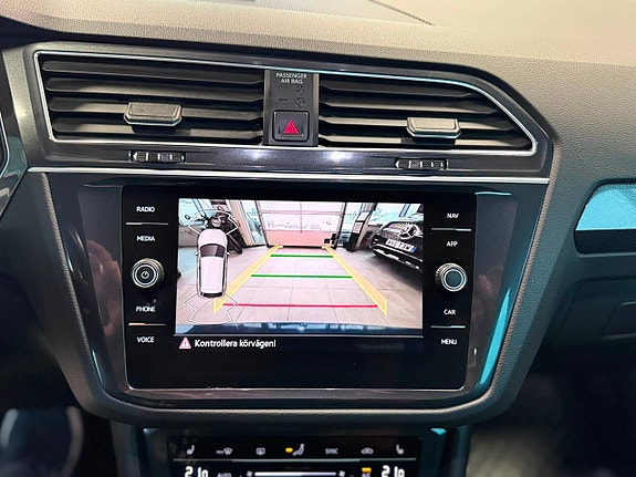 Volkswagen Tiguan 18 of 20