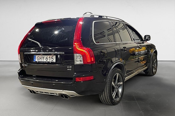 Volvo XC90 7 of 16