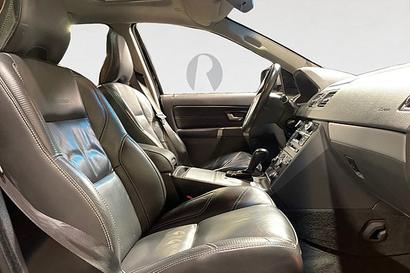 Volvo XC90 15 of 16