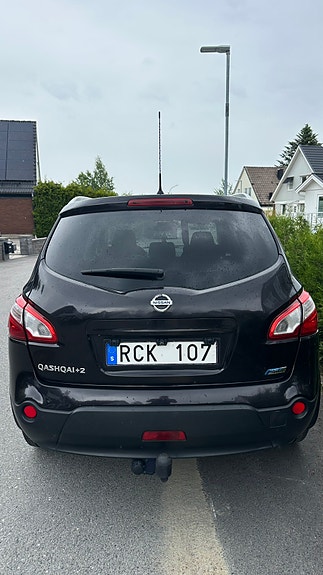 Nissan Qashqai+2 3 of 5