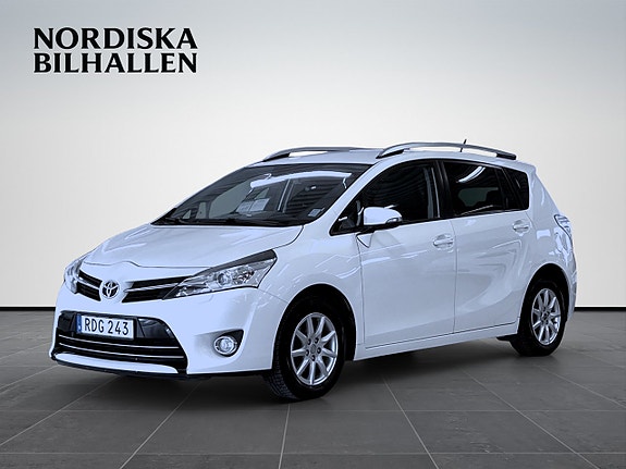 Toyota Verso 3 of 5