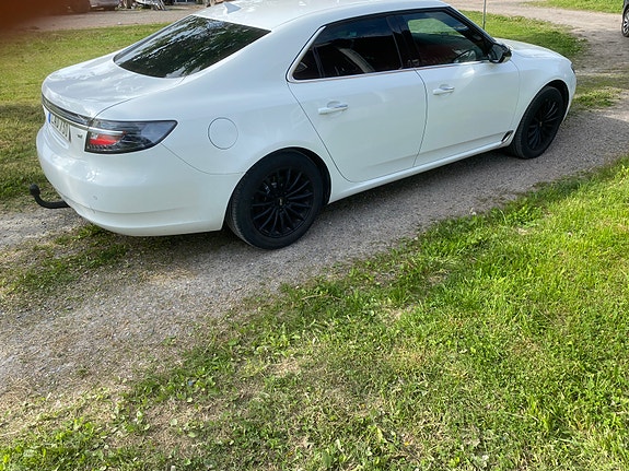 Saab 9-5 4 of 10