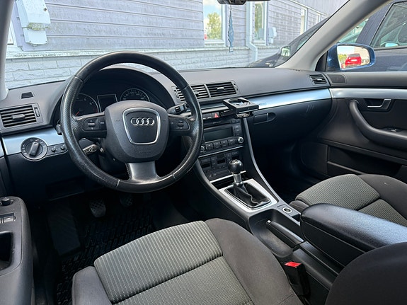 Audi A4 6 of 6